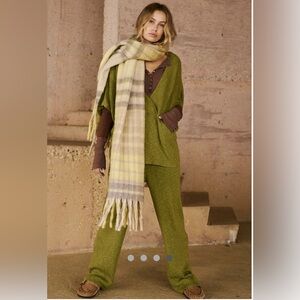 Free People🌠Falling For You Brushed Plaid Scarf New With Tags💎